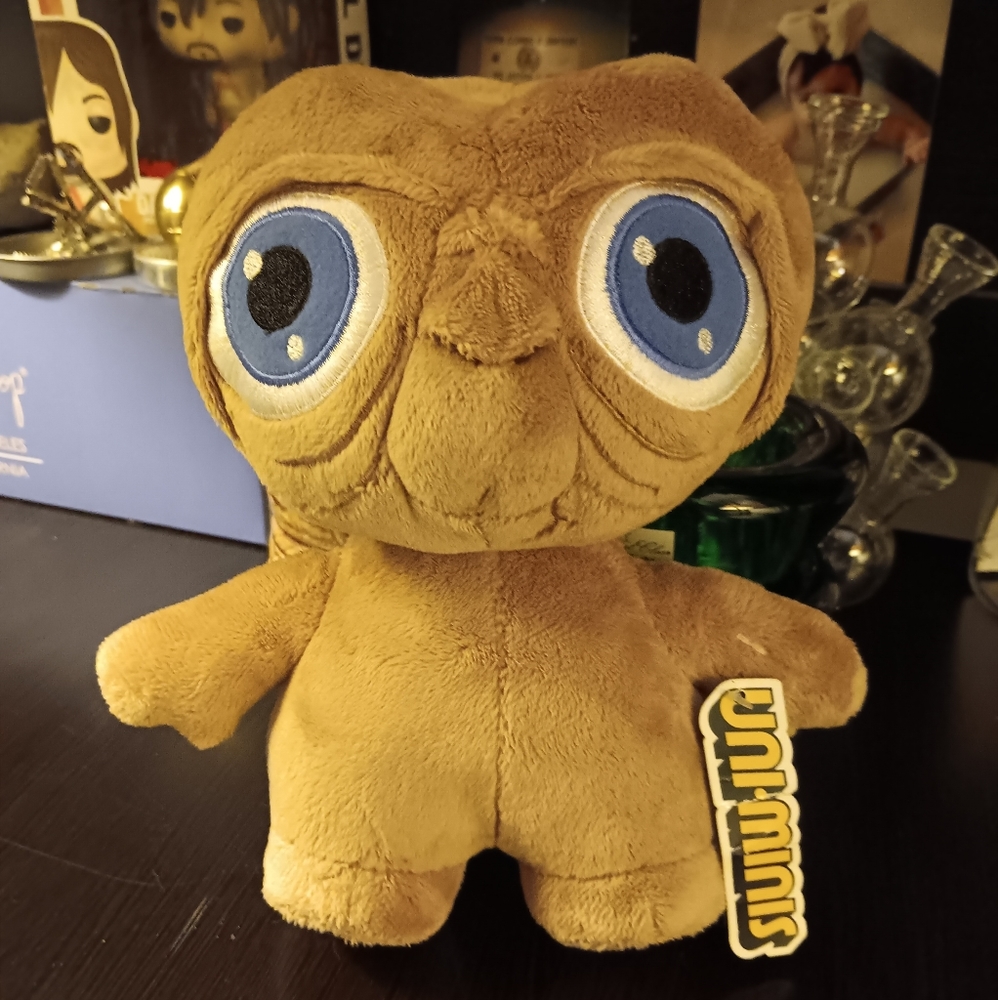 E.T. PLUSH